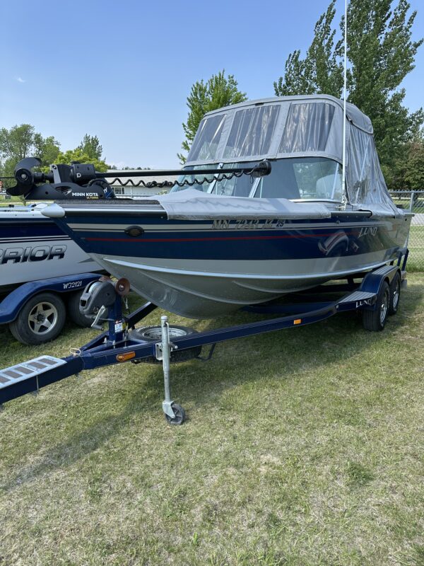 2006 LUND TYEE 1950